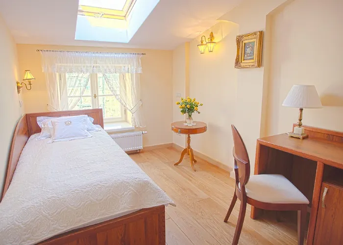 Grodzka 21 Self-check In Hotel apartamentowy 4*