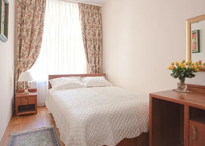 Grodzka 21 Self-check In Hotel apartamentowy 4*