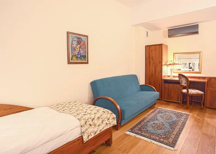 Grodzka 21 Self-check In