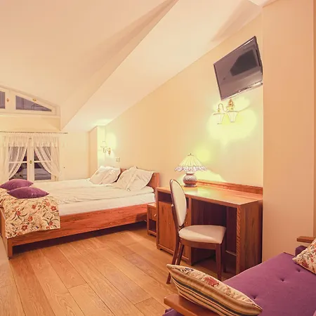 Grodzka 21 מלון דירות