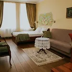 Grodzka 21 Self-check In 4*