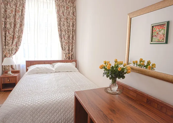 Grodzka 21 Self-check In Apart Otel 4*